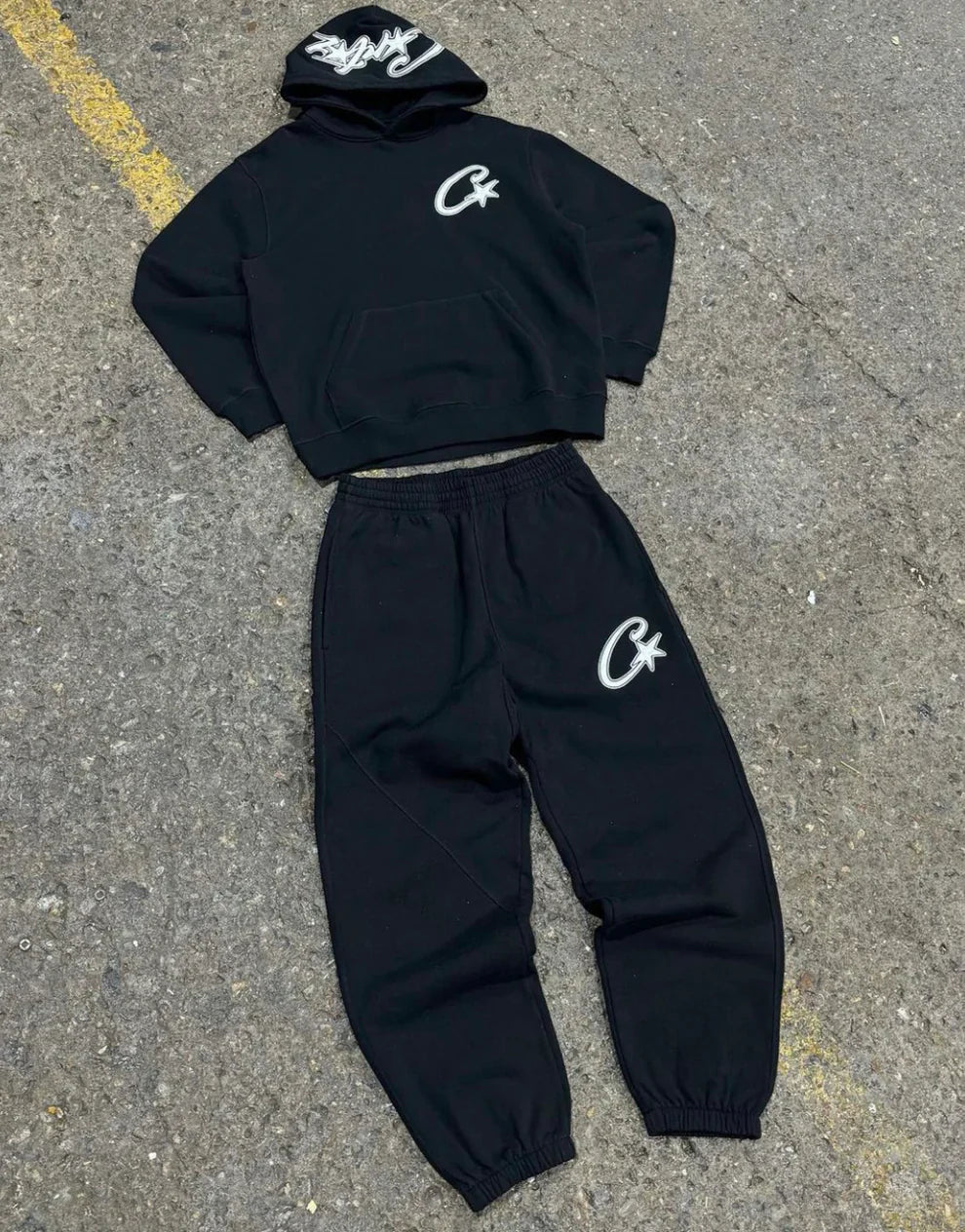 Corteiz RLE WRLD tracksuit